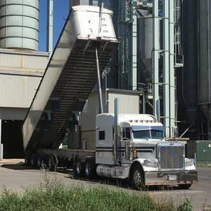 Meet your Posher, Alain